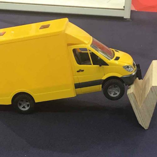 borne de defense en béton anti véhicule belier borne safely par Urban-Protect